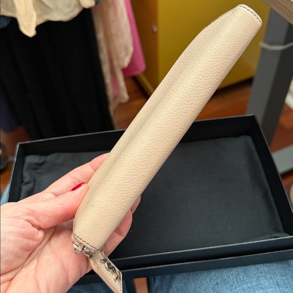 Yves St. Laurent Pink Zip Wallet - Picture 4 of 15